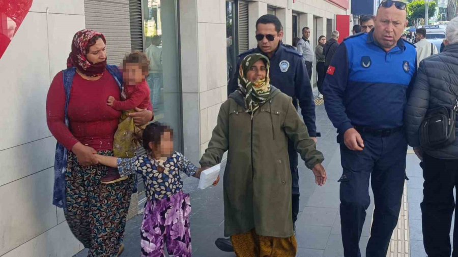 Zabıtaya Dilenirken Yakalanan Dilenci, ‘yetişin Taciz Ediyorlar’ Diyerek Kaçmaya Çalıştı
