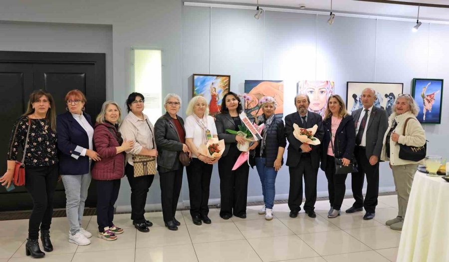 ’ilk Cemre’ Sergisi Sanatseverlerle Buluştu