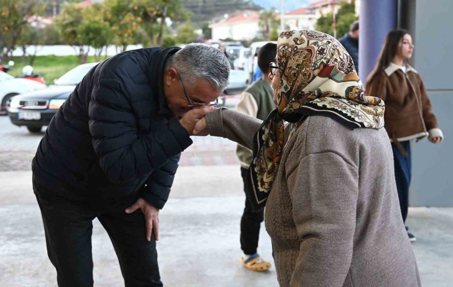 Kemer’de İftar Sofrası Çamyuva’da Kuruldu