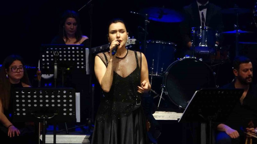 Mersin’de Özgecan Aslan Anısına Anlamlı Konser