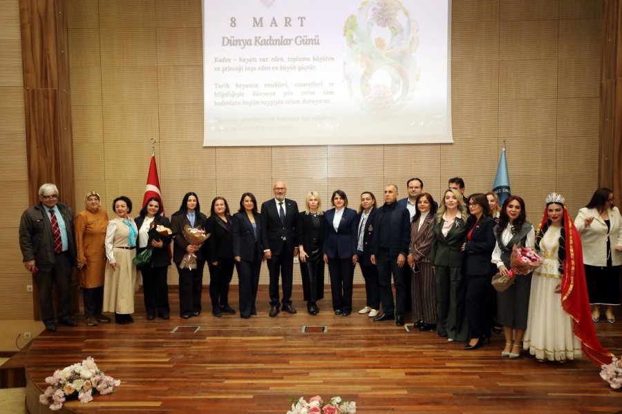 Prof. Dr. Özkan: "kadınlarını Geri Bırakan Toplumun İleri Gitmesi İmkansız"