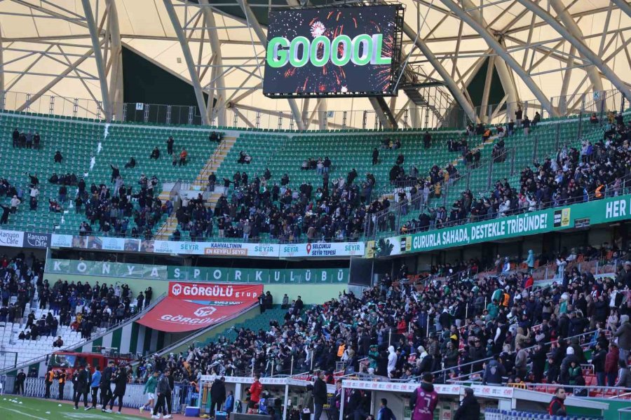 Trendyol Süper Lig: Konyaspor: 1 - Kasımpaşa: 1 (ilk Yarı)