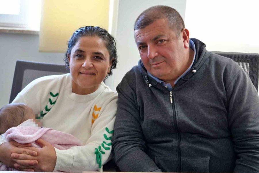 Antalya’da 10 Çocuk Yeni Ailesine Kavuştu: "kendim Doğurmuş Gibiyim"