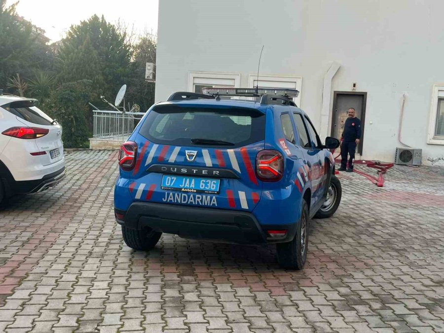 Alanya’da Apartman Balkonunda Çıkan Yangın Korkuttu