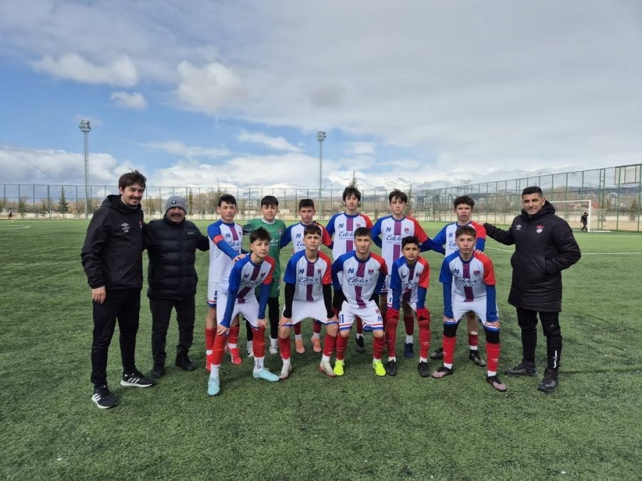 Niğdeli Sporculardan Milli Takım Yolunda Büyük Başarı