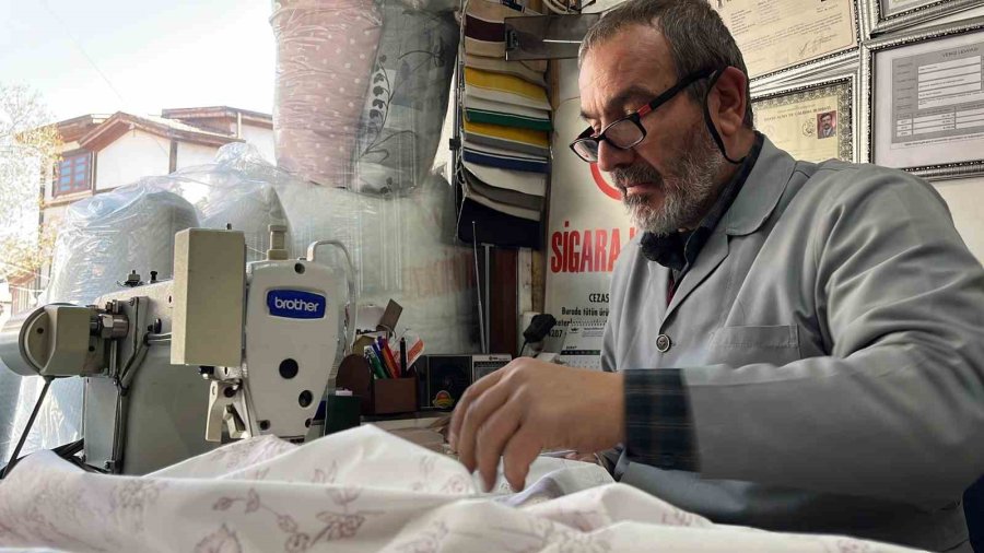 Büyük Dedesinden Miras Yorgancılığı Devam Ettiriyor