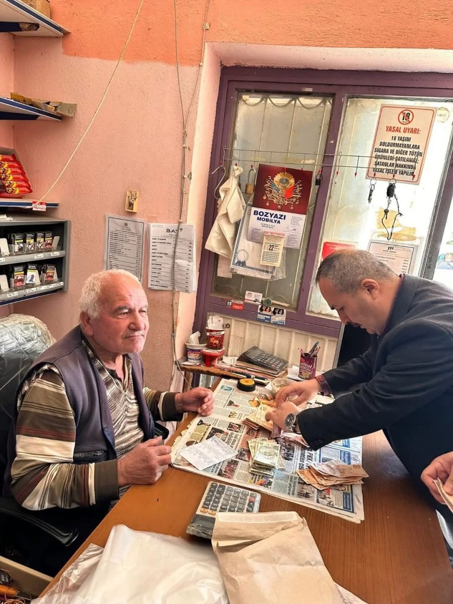 Bozyazı’da Öğrenciler Defteri Geleneğini Sürdürdü