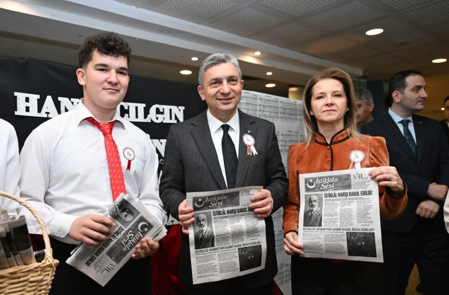 Antalya’da İstiklal Marşı’nın Kabulü Kutlandı