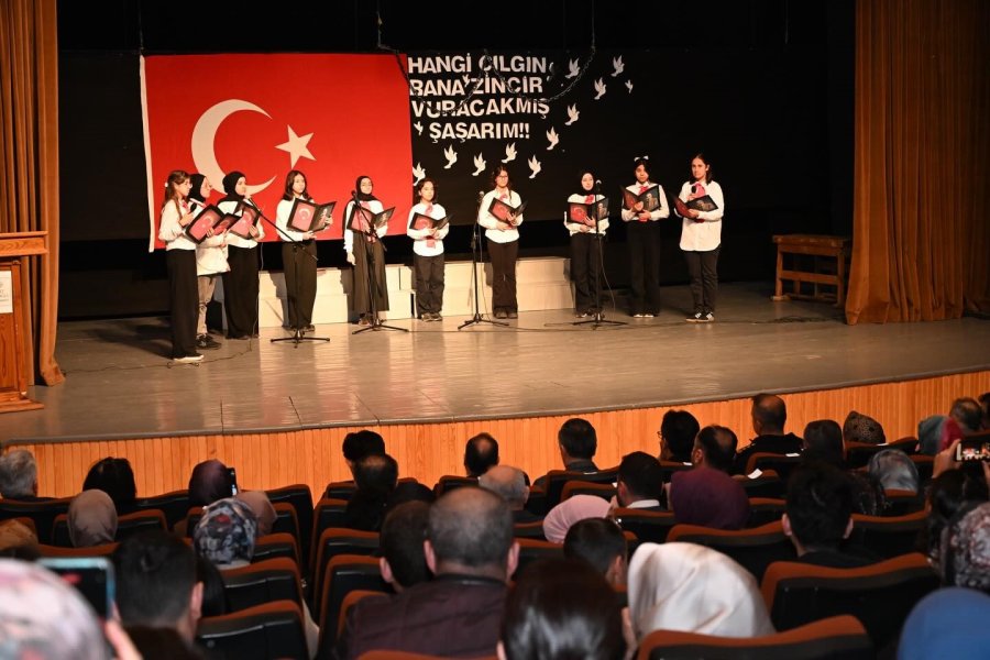 Karaman’da Mehmet Akif Ersoy’u Anma Programı Düzenlendi