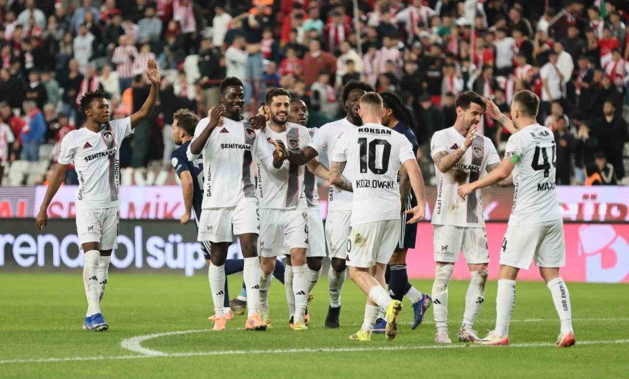 Trendyol Süper Lig: Antalyaspor: 1 - Gaziantep Fk: 4 (maç Sonucu)