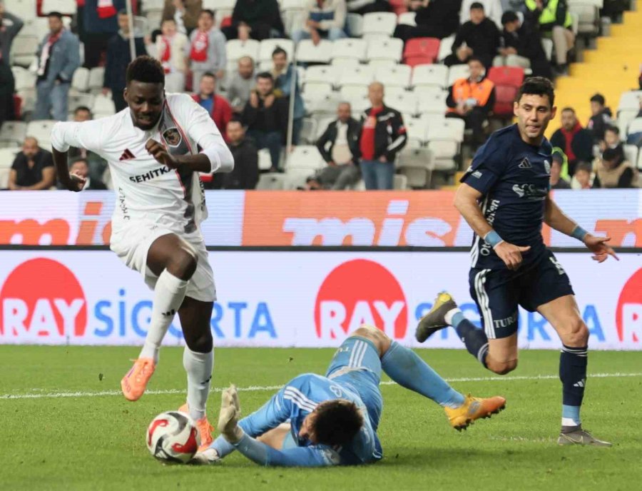 Trendyol Süper Lig: Antalyaspor: 1 - Gaziantep Fk: 4 (maç Sonucu)