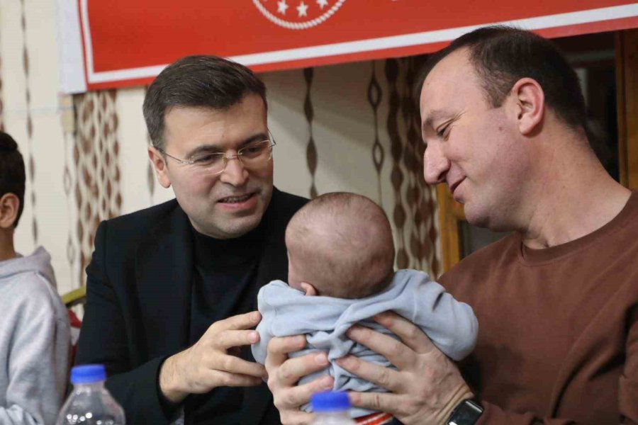 Niğde’de Koruyucu Aileler Ve Çocuklar İftar Programında Buluştu