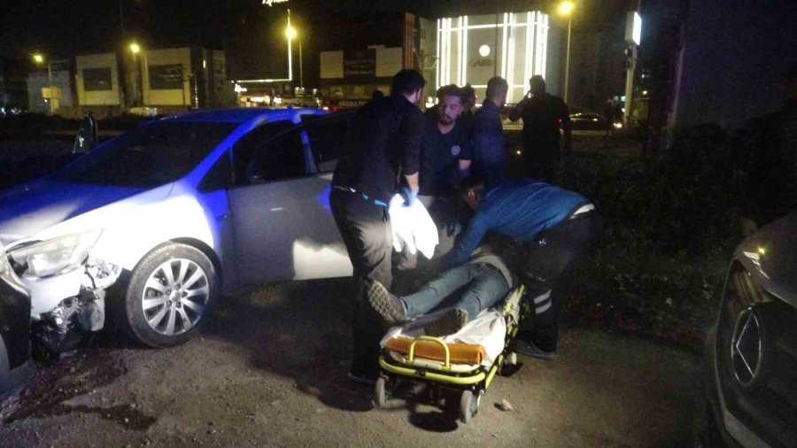 Seyir Halindeyken Kriz Geçirip Bayıldı, Faciadan Dönüldü: 2 Yaralı