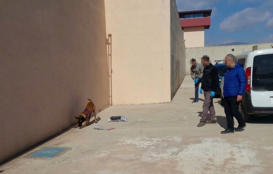 Elmalı Cezaevi’ne Uyuşturucu Sokma Girişimine Operasyon: 14 Kişi Tutuklandı