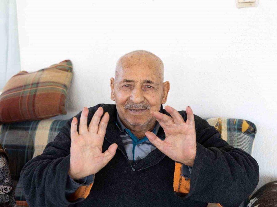 Manavgat Belediyesi’nden Kırsal Mahallelerde Bayram Öncesi Ücretsiz Kuaför Hizmeti