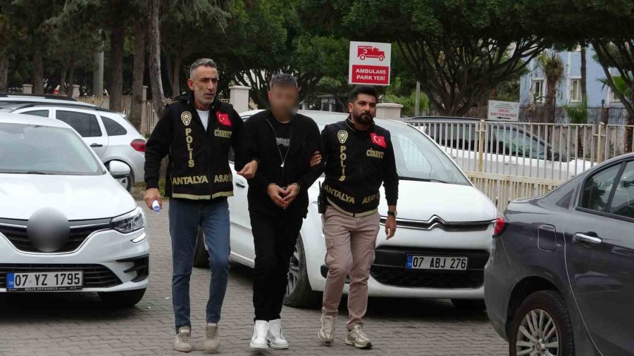 Antalya’da Esnaf Kavgasındaki Cinayet Zanlısı: "böyle Olsun İstemezdim"