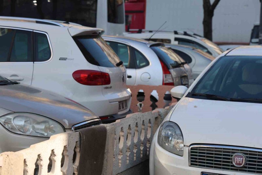 Bayramda Araç Kiralayacaklar Dikkat: Firmaların Sitelerini Kopyalayıp Dolandırıyorlar