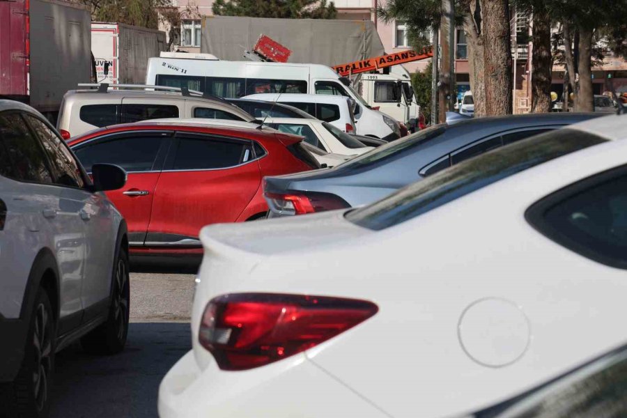 Bayramda Araç Kiralayacaklar Dikkat: Firmaların Sitelerini Kopyalayıp Dolandırıyorlar