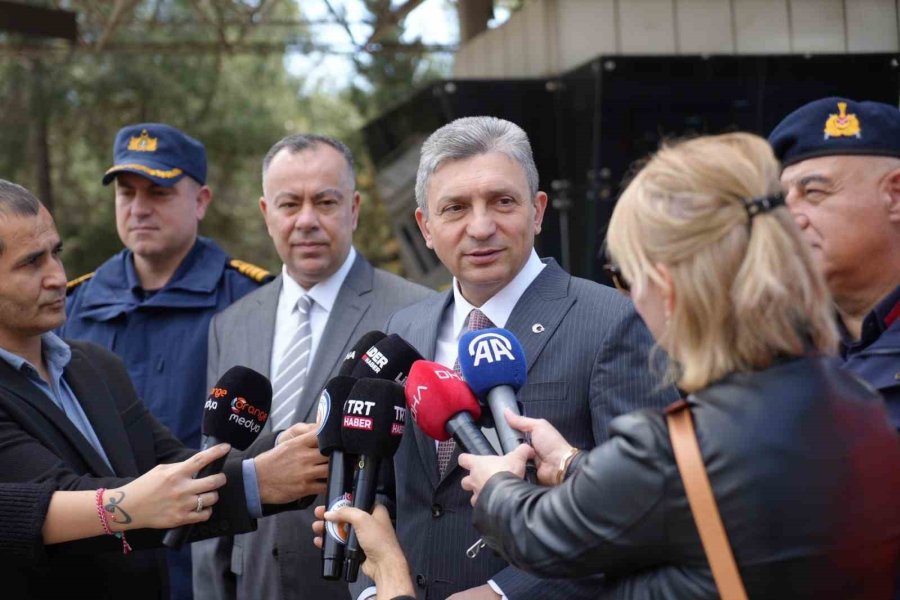 Antalya’da Bayramda 43 Uygulama Noktasında 3 Bin 217 Personel Görev Başında