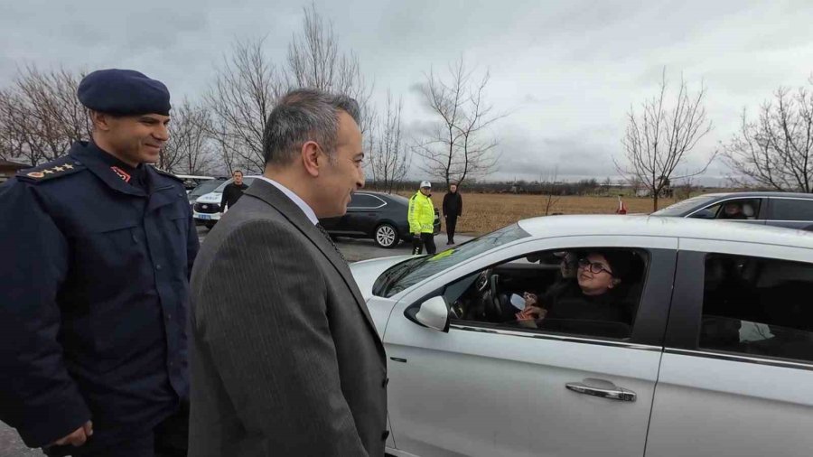 Vali Çiçek: "bayramda Vatandaşımızın Huzuru İçin Sahadayız"