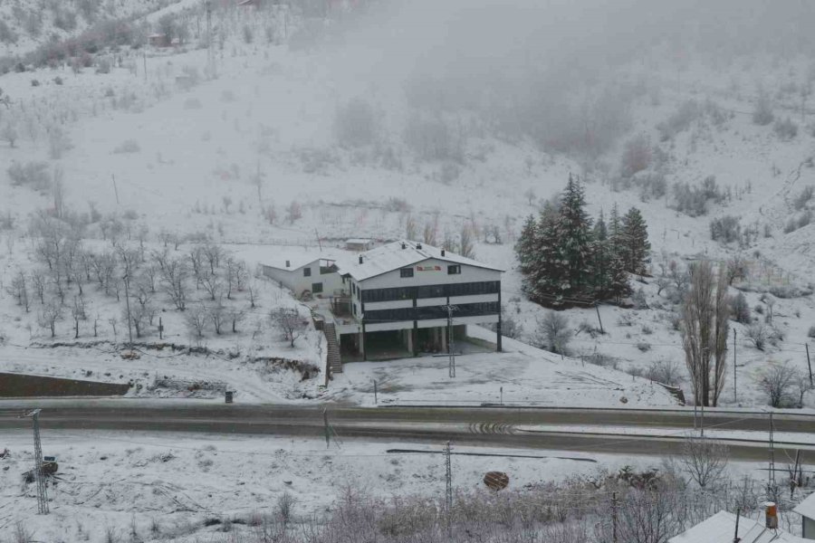 Konya Beyaza Büründü