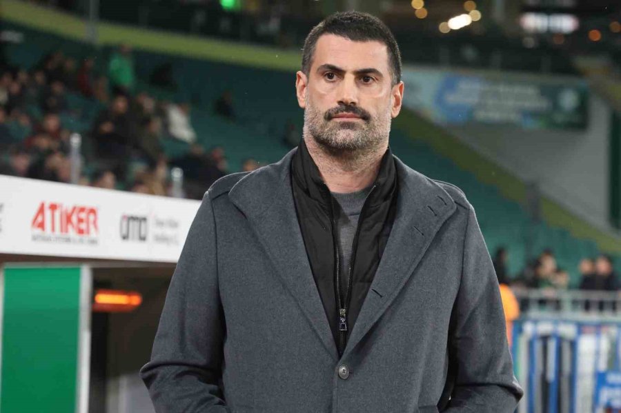 Trendyol Süper Lig: Konyaspor: 0 - Gençlerbirliği: 0 (ilk Yarı)