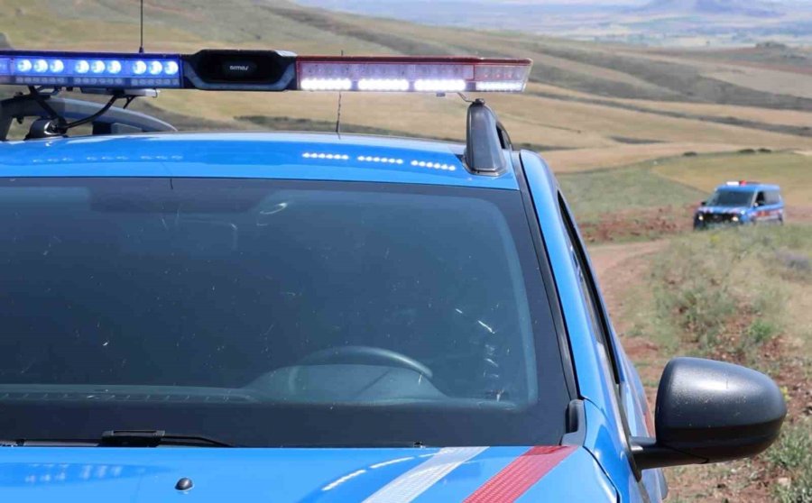 Boşanma Aşamasındaki Eşini Babasının Mezarı Başında Öldürdü, Baldızını Ağır Yaraladı