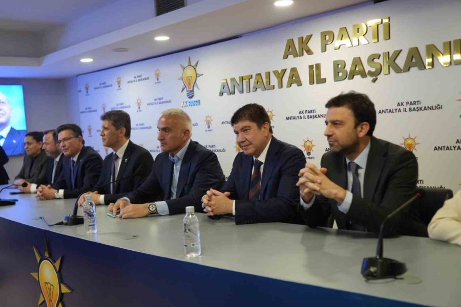 Bakan Ersoy: "2026 Yılı Sonunda Ücretsiz Halk Plajı Sayısı 23’e Çıkacak"