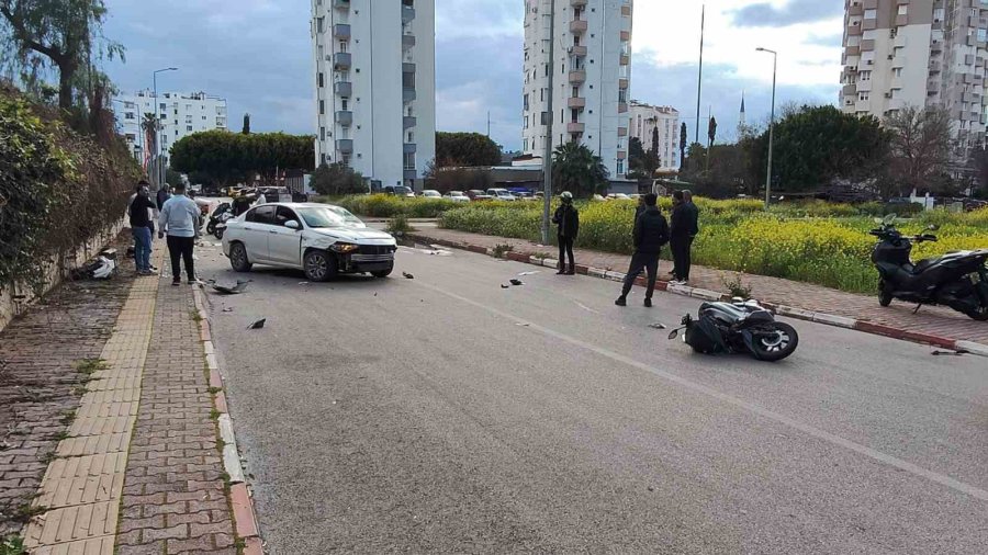 Motokurye Feci Kazada Hayatını Kaybetti, Son Yolculuğuna Meslektaşları Konvoyla Uğurladı