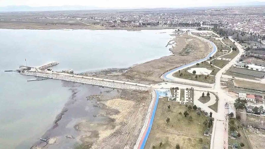 Beyşehir Gölü Eski Günlerini Arıyor