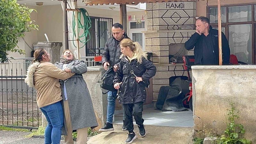 Antalya’da Evde Ölü Bulunan Gencin Teyzesinden Yürek Yakan Ağıt: "dayanamam Ben, İçim Yanıyor"