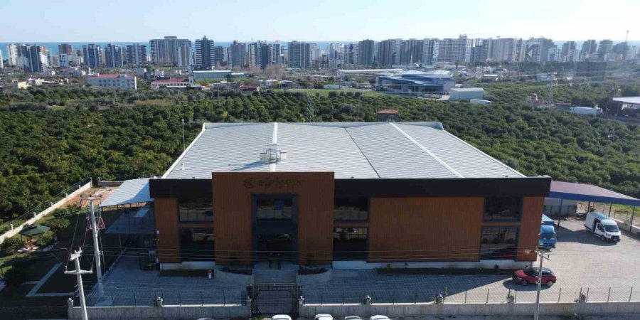 Arıcılar Teknolojiyi Yakından Takip Ediyor: Devlet Desteğiyle Modern Tesis Kurdu, 40 Kişiye İstihdam Sağladı