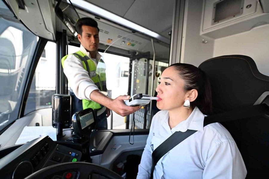 Mersin’de Toplu Taşımada Hijyen Ve Güvenlik Ön Planda