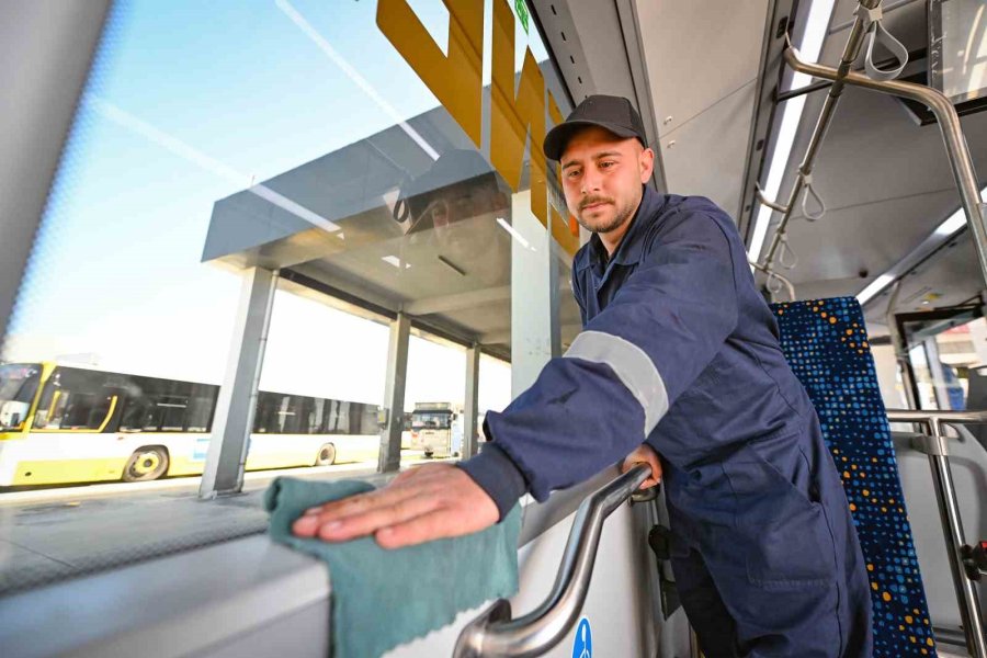 Mersin’de Toplu Taşımada Hijyen Ve Güvenlik Ön Planda