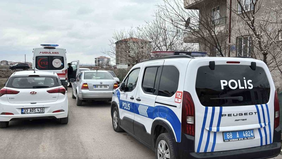 Kızı Ve Damadı Tarafından Evinde Ölü Bulundu