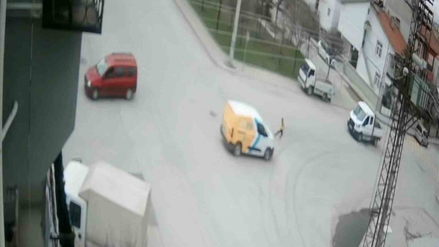 Karaman’da Film Sahnelerini Aratmayan Kaza