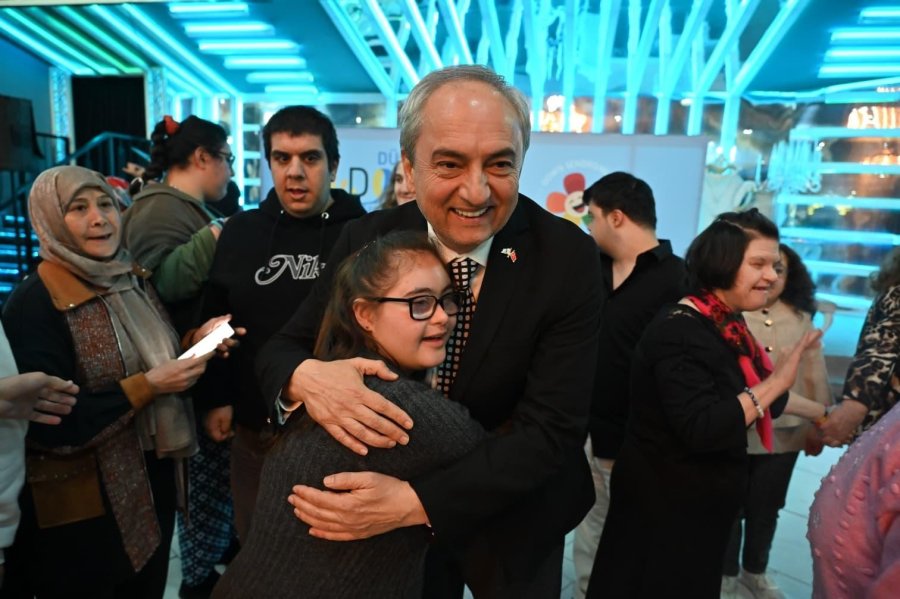 Kepez’de Dünya Down Sendromlular Farkındalık Günü’nde En Güzel Buluşma