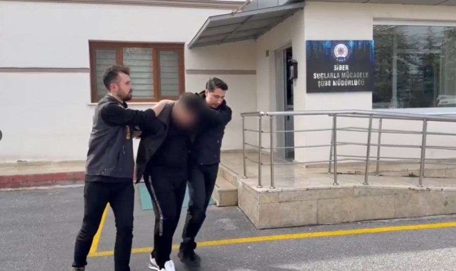 Konya’da 26 Yıldan Fazla Hapis Cezası Olan Dolandırıcı Yakalandı