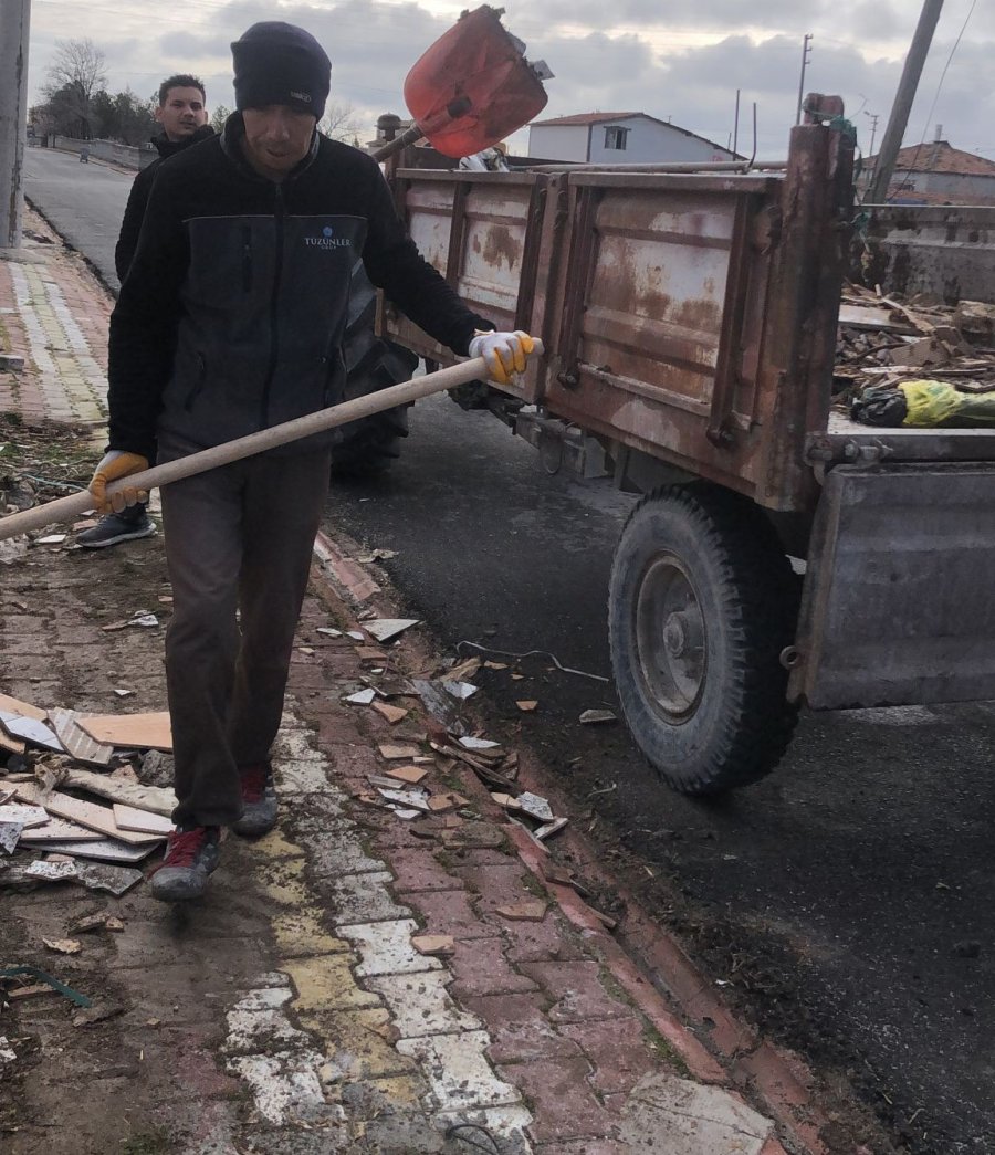 Eskil’de Belediyenin Yoğun Temizlik Çalışmaları Sürüyor