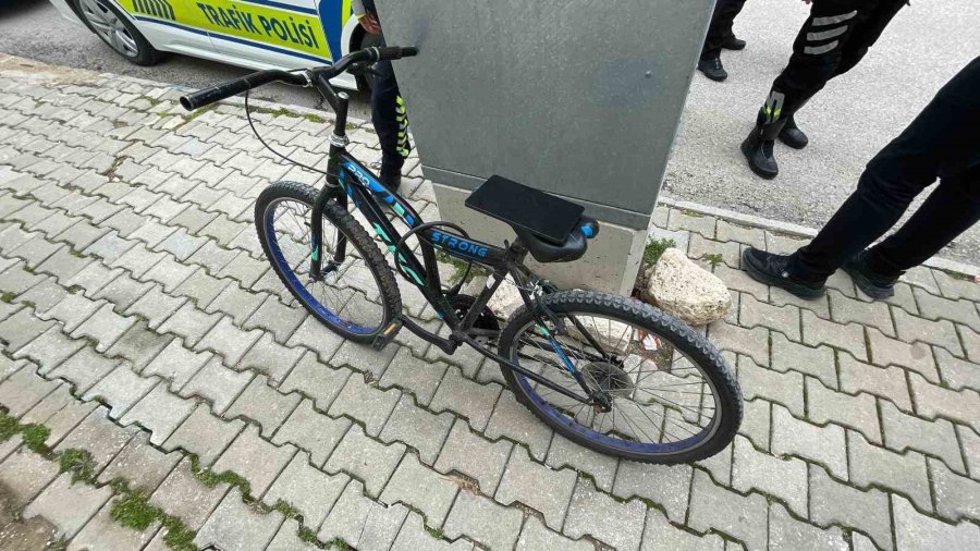 Karaman’da Bisikletten Düşen Çocuk Yaralandı