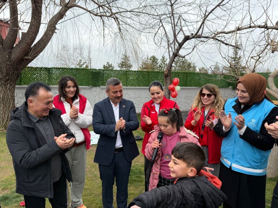 ’hepimiz Aynıyız +1 Farkla’ Etkinliğiyle Anlamlı Farkındalık