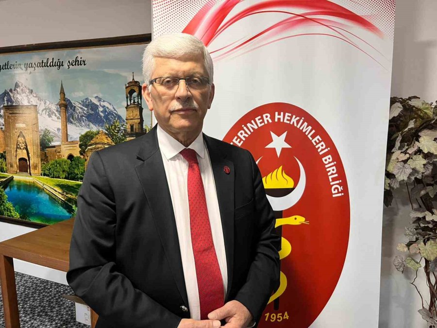 Veteriner Hekimlik Mesleği Niğde’de Bölge Toplantısında Masaya Yatırıldı