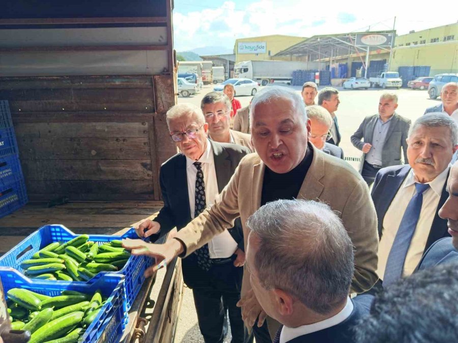 Batı Antalya’da Tarımsal Üretim Ve Ticaretindeki Sorunlar Masaya Yatırıldı