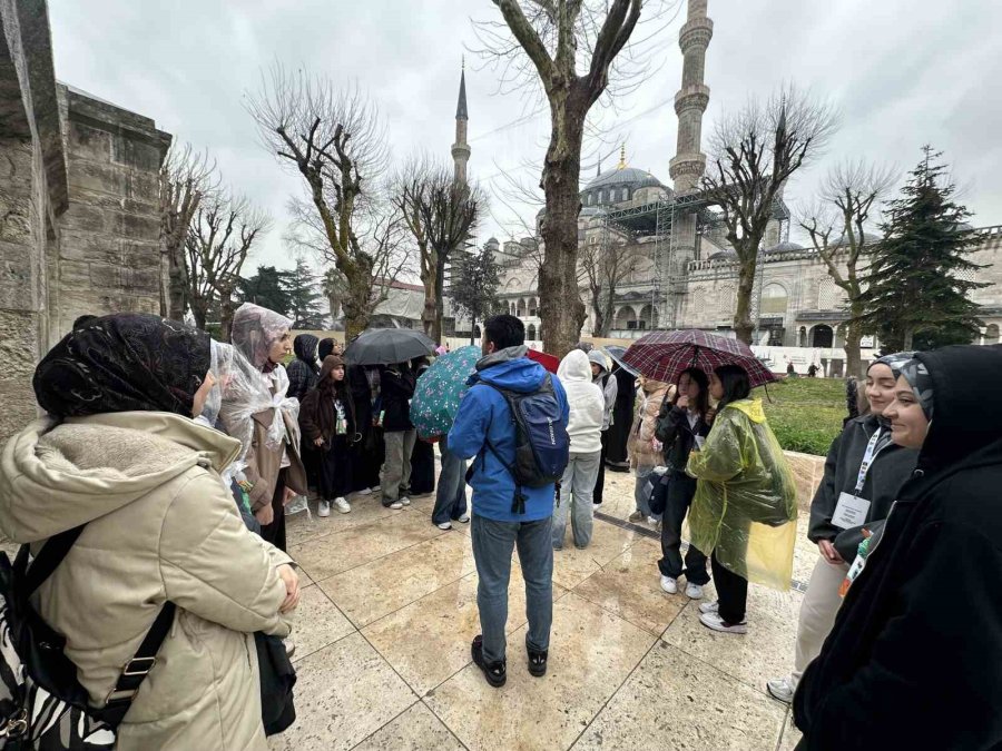 Başkan Altay: "genç Seyyah Projemizle Bu Yıl 25 Bin 920 Öğrencimizi Daha İstanbul İle Buluşturacağız"