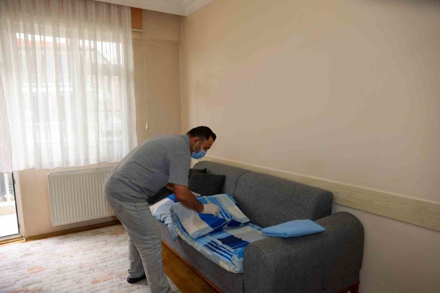 Selçuklu Belediyesi Umut Evi Kanser Hastaları Ve Yakınlarının Yanında