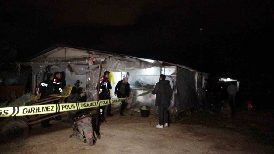 Genç Kadın Evde Silahla Göğsünden Vurulmuş Halde Ölü Bulundu