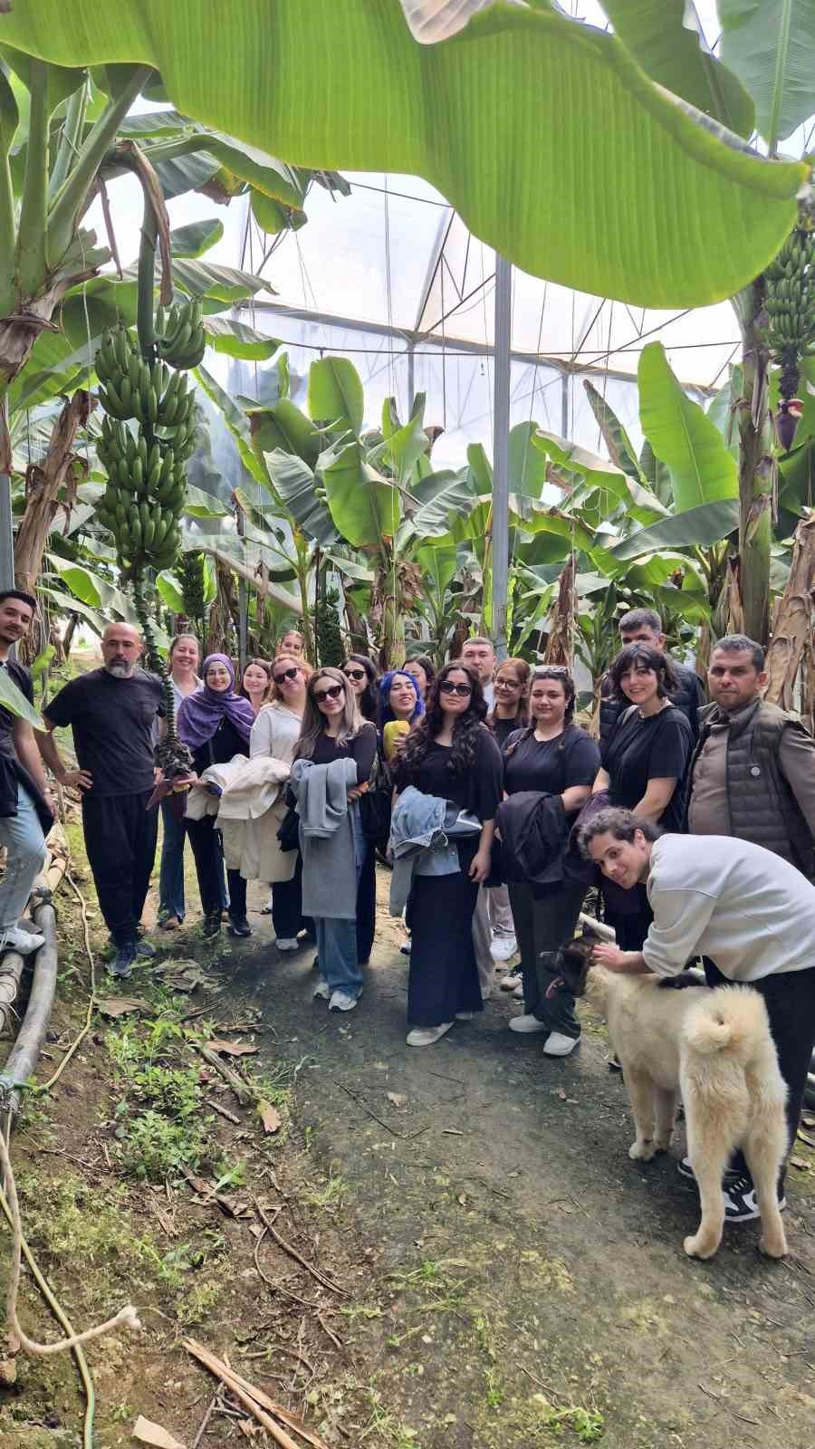 Alanya’da Üniversiteli Öğrencilerden Tropikal Bahçelere Teknik Gezi