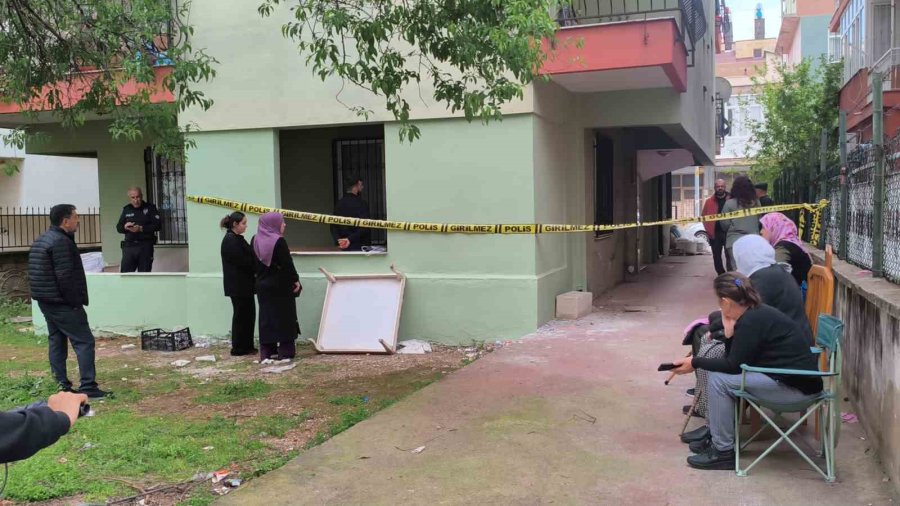 Kendisinden Haber Alamayan Şahıs Evinde Ölü Bulundu