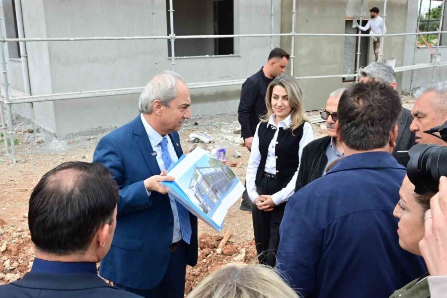 Kocagöz İle Ortak Akılla Yönetilen Kepez’de Hizmet Turu