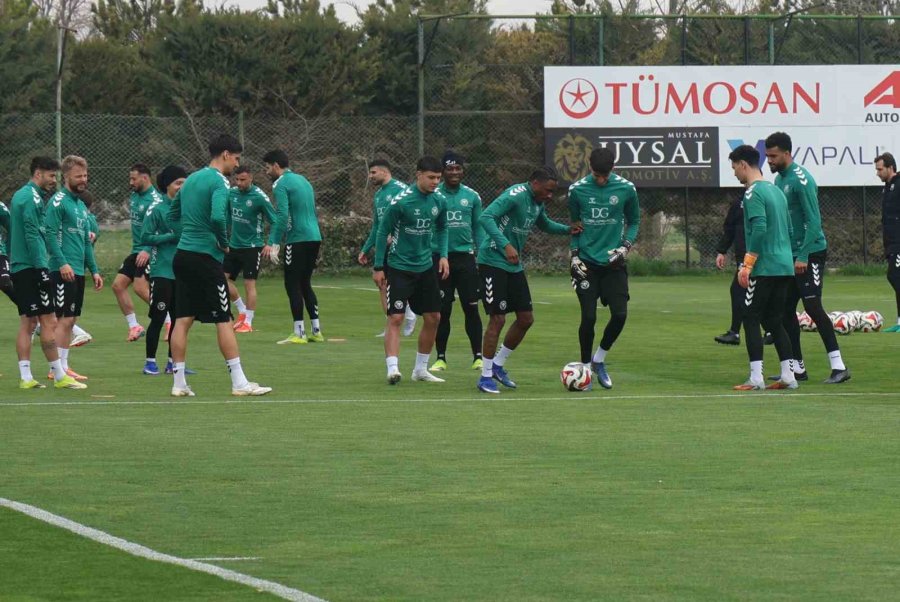 İlhan Palut: "her Maç Önemli Her Puan Önemli"